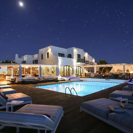 فندق ثارو أوف ميكونوس بوتيك 5*