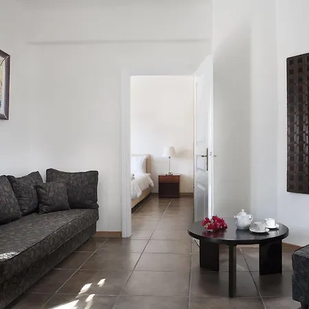 ثارو أوف ميكونوس بوتيك Mykonos Town